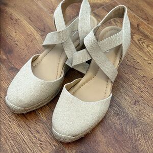 Elegant Beige Espadrille Wedge Sandals